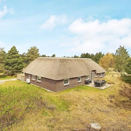 Semesterbostad 8 Person In Blavand-by Traum *